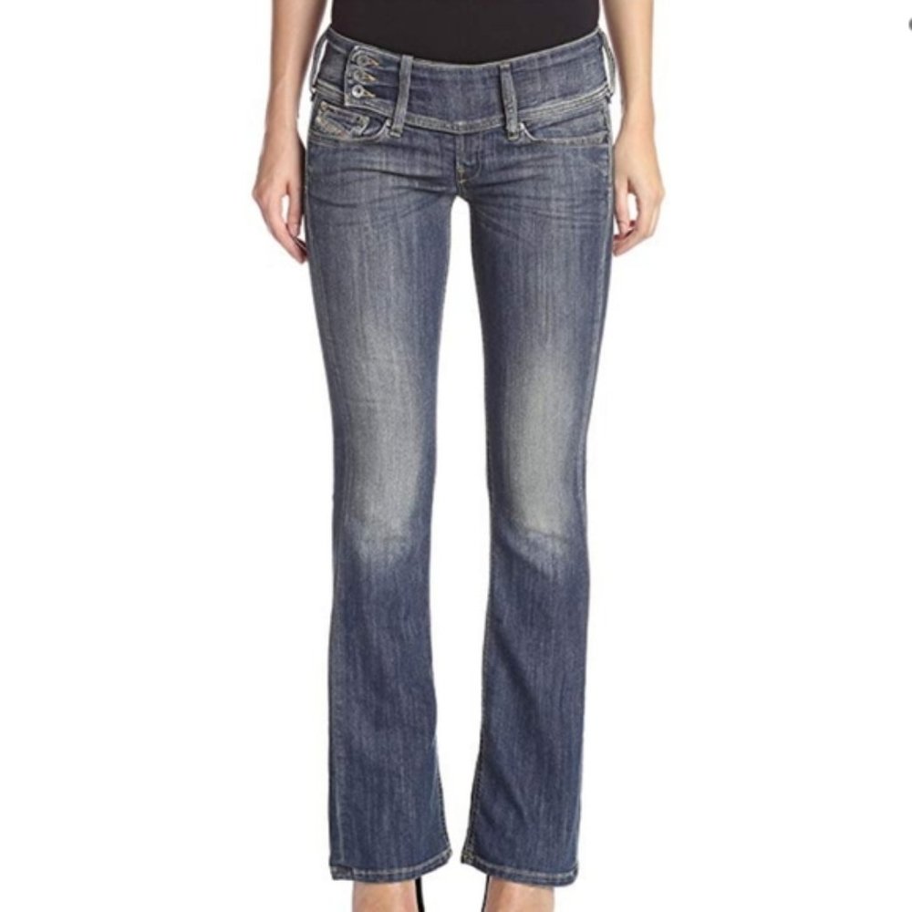 NWT Diesel: Cherock Women Jeans - W30”/  L32"